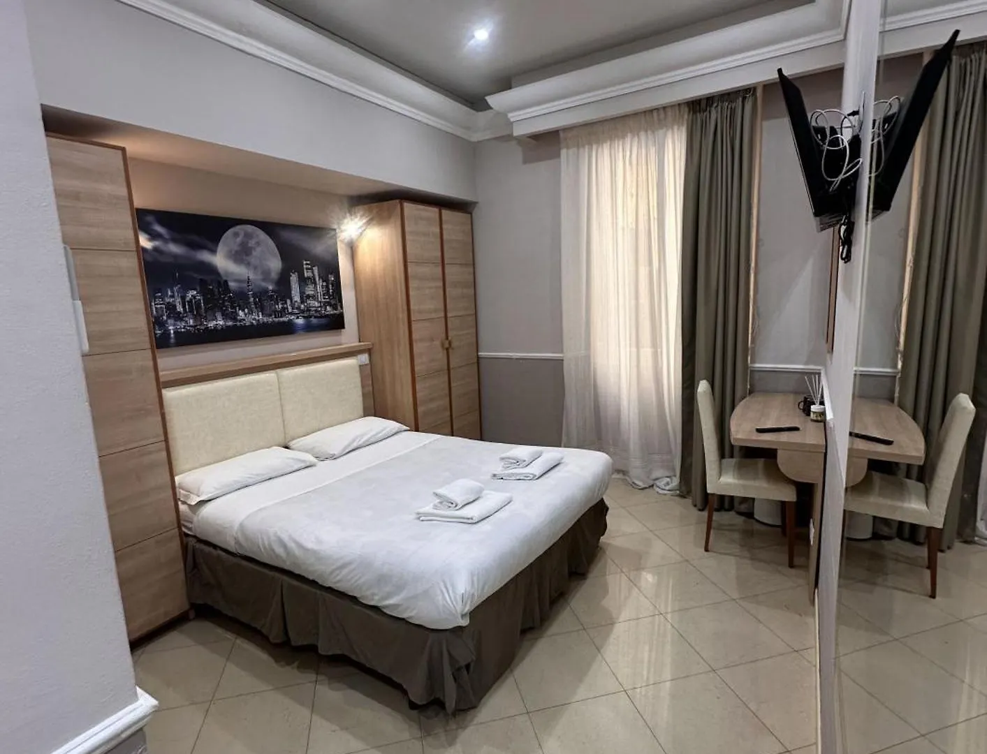 Spqr Suite Guest House Roma